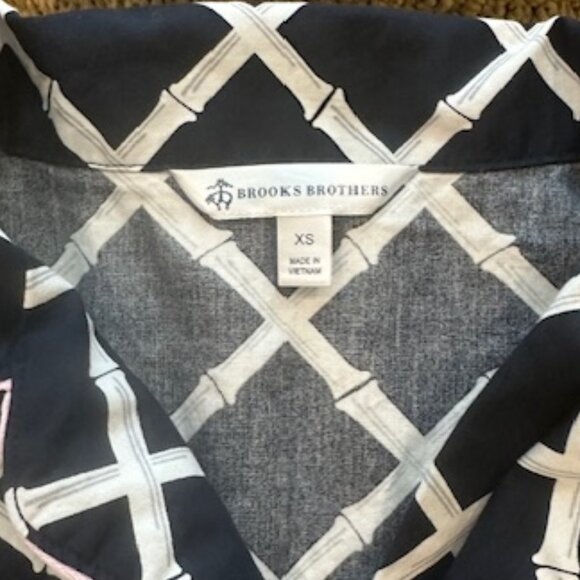 Brooks Brothers Women's Preppy Navy & White Bamboo Print Pajama Shorts Set, XS - Picture 6 of 12